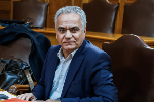 Σκουρλέτης: «Κόμμα… ΙΧ έξω από την κουλτούρα της Αριστεράς το νέο εγχείρημα Τσίπρα»