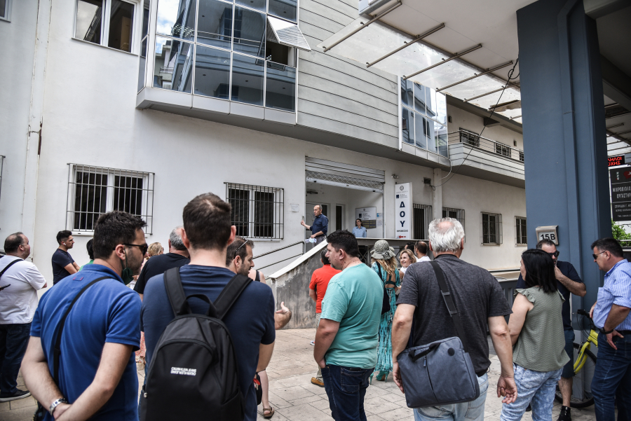 Πιστοποιητικά ΕΝΦΙΑ: Διευκολύνονται οι συναλλαγές χιλιάδων φορολογουμένων