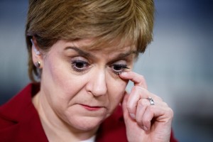 Μεγάλη χαμένη και η Στέρτζον - Δεν ψήφισαν για ανεξαρτητοποίηση οι Σκωτσέζοι