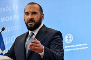 Τζανακόπουλος: Η ΝΔ παρέδωσε έλλειμμα 12,5% - Ήταν ένας από τους βασικούς λόγους που οδηγηθήκαμε στη χρεοκοπία