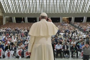 Διπλωμάτης της πρεσβείας του Βατικανού κατηγορείται για παιδική πορνογραφία