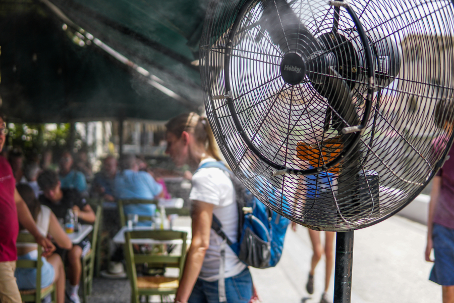 Ανατροπή με το τέλος του καύσωνα - Πότε τελικά θα πέσει η θερμοκρασία στους 34 βαθμούς