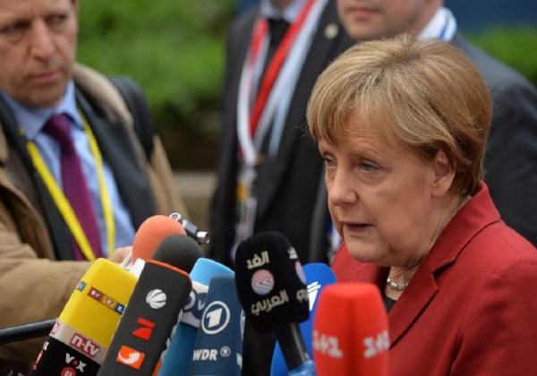 Η Μέρκελ υπεραμύνθηκε της επιλογής του Αμβούργου για τη G20 παρά τα επεισόδια