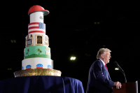 «No Kings»: Με 1.500 συγκεντρώσεις στις ΗΠΑ λένε «χρόνια πολλά» στον Τραμπ οι Αμερικανοί