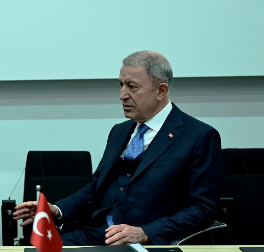 Νέες αιχμές από Ακάρ: «Μυθομανείς οι Έλληνες, λένε ψέματα με κάθε ευκαιρία»