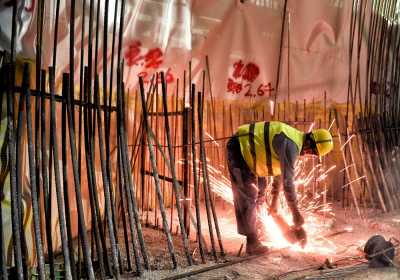 ΕΛΣΤΑΤ: Σε καθοδική πορεία το εργατικό δυναμικό της χώρας από το 2010