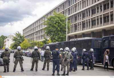 Θεσσαλονίκη: Εκκενώθηκαν τα δικαστήρια μετά από τηλεφώνημα για βόμβα