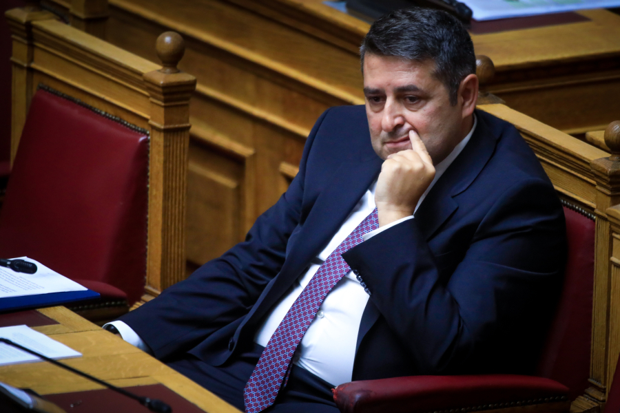 ΣΥΡΙΖΑ για Μυλωνάκη: Σφίγγει ο κλοιός