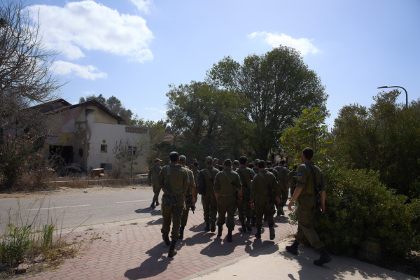 Πηγές Χαμάς: Παραδίδει τα όπλα, αλλά θέτει όρους