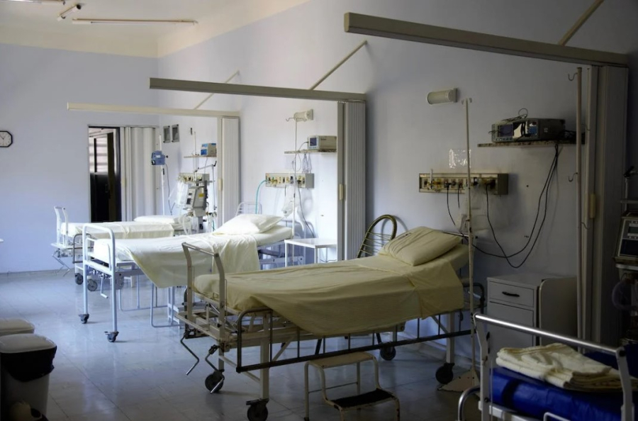 Ιταλία: Νοσοκομείο του Βατικανού αρνήθηκε δωρεά 1,5 εκατ. ευρώ από αμυντική εταιρεία