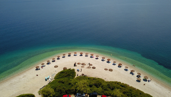 Έτσι θα λειτουργήσουν φέτος τα τουριστικά καλύμματα: Τι ισχύει με μπουφέ στα ξενοδοχεία, αναλυτικά τα υγειονομικά πρωτόκολλα