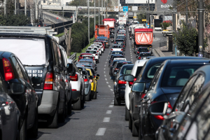 Κίνηση στους δρόμους τώρα: Μεγάλο μποτιλιάρισμα στον Κηφισό