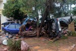 Ανοίγουν στρατόπεδα και ξενοδοχεία για να υποδεχτούν τους πληγέντες της Μάνδρας
