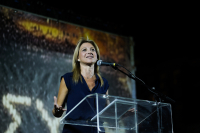 Καρυστιανού: Η θεία γέννηση του Ιησού να φέρει την ελπίδα για τη γέννηση του φωτεινού και άφθαρτου, που τόσο προσδοκούμε