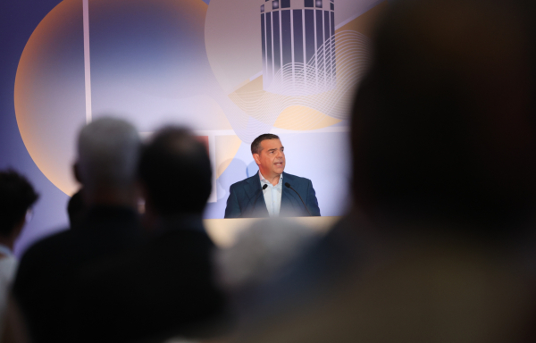 Αλέξης Τσίπρας: Χρήσιμη η αριστερά που δεν το βάζει στα πόδια στις δυσκολίες