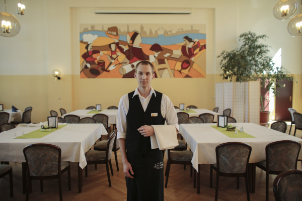 Οι Γερμανοί αποχαιρετούν το κοινωνικό κράτος: «Ζούμε πάνω από τις δυνατότητές μας» τονίζει ο Μερτς