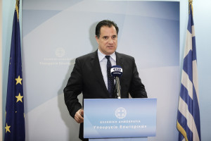 Ανοίγει σήμερα στο myBusinessSupport η αίτηση για τα 800 ευρώ σε επιχειρηματίες