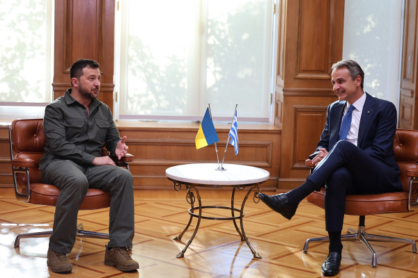 Τηλεφωνική επικοινωνία Μητσοτάκη-Ζελένσκι, «η Ελλάδα θα συνεχίσει να στηρίζει το Κίεβο»