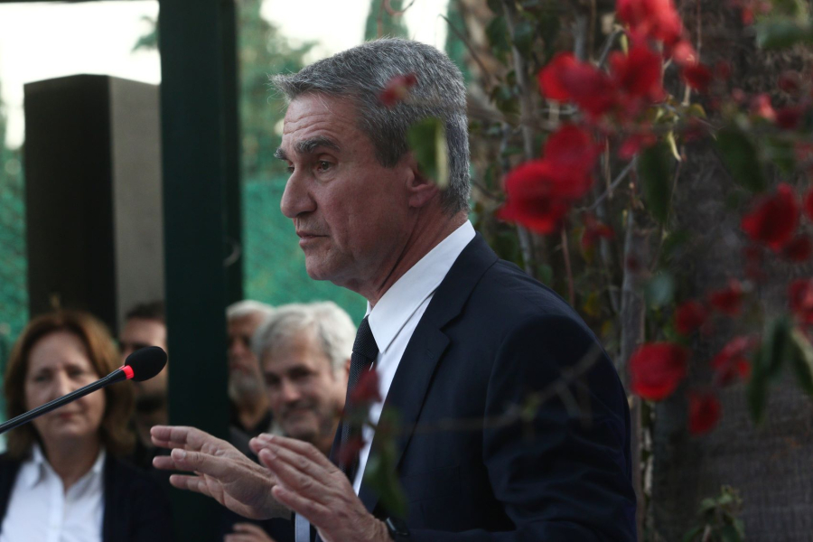 Επανεμφάνιση Λοβέρδου: «Θα είμαι παρών στον χώρο του Κέντρου και στον μεταρρυθμιστικό αγώνα»