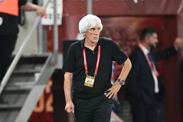 Σεισμός στην Εύβοια: Η αντίδραση του Ιβάν Γιοβάνοβιτς στη συνέντευξη Τύπου (Βίντεο)