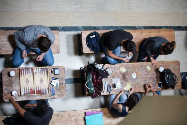 Φοροελαφρύνσεις απο τεκμήρια για ανέργους και φοιτητές