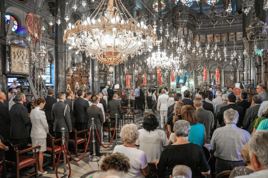 Πώς πληρώνεται η αργία του Δεκαπενταύγουστου