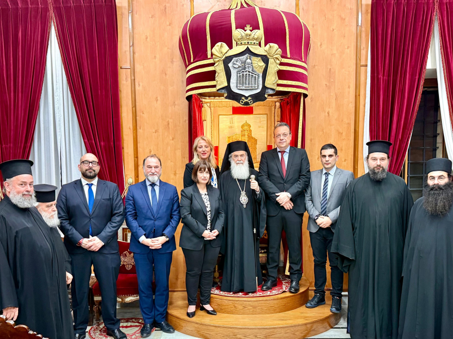 Συνάντηση Φάμελλου με τον Πατριάρχη Ιεροσολύμων Θεόφιλο