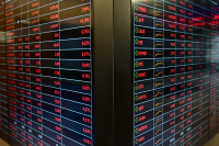 Βαριές απώλειες στο Χρηματιστήριο Αθηνών υπό το βάρος του διεθνούς sell-off