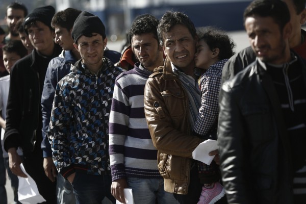 Έκκληση των Γιατρών Χωρίς Σύνορα για άμεση μεταφορά των προσφύγων και των μεταναστών στην ενδοχώρα