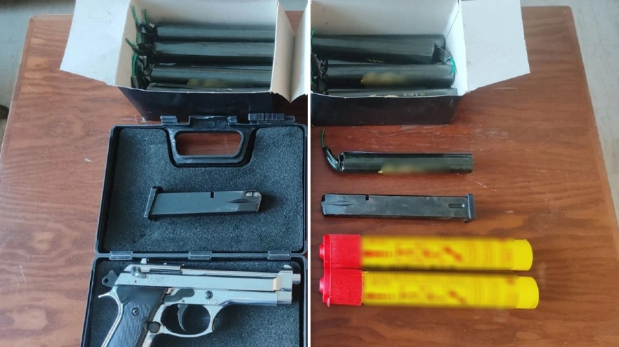 Ηράκλειο: Συνελήφθη ανήλικος για κατοχή κροτίδων και πιστόλι κρότου λάμψης