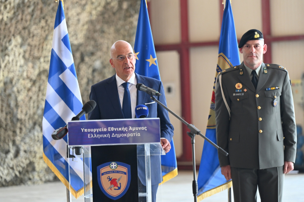 Αύξηση του μισθού των στρατιωτών - Από 50 έως 100 ευρώ!