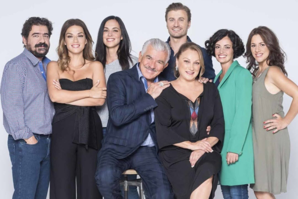 Επιστέφει «Το σόι σου» - Οι όροι που θέτουν οι πρωταγωνιστές (Βίντεο)