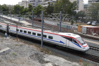 Hellenic Train: Διακοπή ηλεκτροδότησης στο τμήμα μεταξύ Θεσσαλονίκης και Λιτόχωρου λόγω φωτιάς