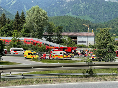 Γερμανία: Εκτροχιάστηκε τρένο στη Βαυαρία - Τρεις νεκροί σύμφωνα με την Αστυνομία!