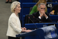 «Αριστερή στροφή» σε μια Ευρώπη υπό απειλή - Τα 10+1 «κλειδιά» της ομιλίας της Ούρσουλα φον ντερ Λάιεν