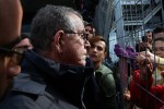 Ένταση στο αεροδρόμιο Χίου με αποδοκιμασίες κατά Μουζάλα [video]