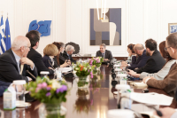 Σύσκεψη υπό τον Μητσοτάκη στο Μαξίμου για την Ανώτατη Σχολή Παραστατικών Τεχνών