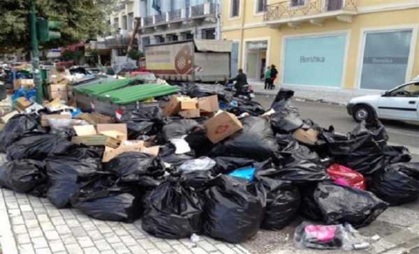 Σε κατάσταση έκτακτης ανάγκης κηρύχθηκε ο Δήμος Τρίπολης λόγω σκουπιδιών