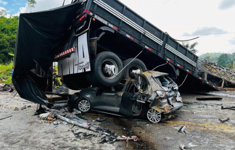 Βραζιλία: Πώς συνέβη η ασύλληπτη τραγωδία με τους δεκάδες νεκρούς σε τροχαίο - Το λάθος με το φορτηγό