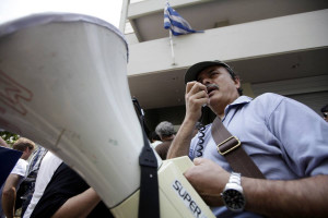 Σε κινητοποιήσεις και σήμερα οι εκπαιδευτικοί για τα μαθήματα που καταργούνται