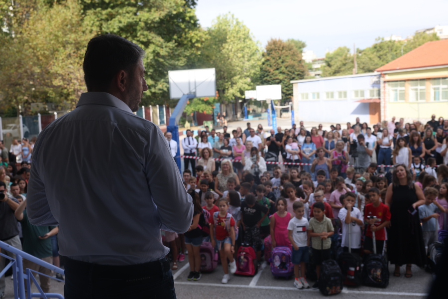 Ανδρουλάκης: Η δημόσια παιδεία είναι προτεραιότητα για να έχουμε μία χώρα με μικρότερες ανισότητες