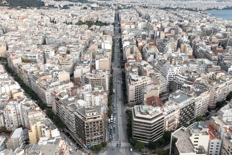 Τι σημαίνει να ζεις σε πολυκατοικία το 2026 - Το καλοριφέρ δουλεύει για καβγά και όχι για θέρμανση