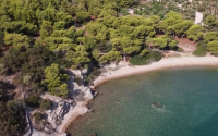 Η πιο αυθεντική παραλία της Αττικής, που θυμίζει νησί