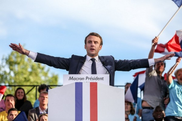 Γαλλικές εκλογές 2017: Ο Εμανουέλ Μακρόν ψήφισε στην πόλη Τουκέ