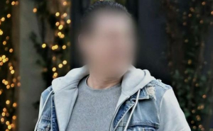 Βαρυμπόμπη - Αυτόπτης μάρτυρας περιγράφει την άγρια επίθεση με 15 μαχαιριές: «Ο Γιάννης ήρθε προς το μέρος μας γεμάτος αίματα»