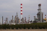 Φόβοι για παγκόσμια ύφεση από ενδεχόμενη διακοπή της ροής πετρελαίου στη Μέση Ανατολή