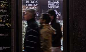 Η Black Friday στην Ελλάδα με εκπτώσεις στα καταστήματα