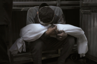 Η τετράχρονη Ραζάν πέθανε από την πείνα, χιλιάδες Παλαιστίνιοι ρισκάρουν τη ζωή τους στην ουρά για φαγητό