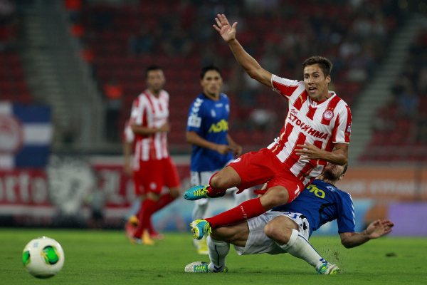 AP Photo/Kostas Tsironis