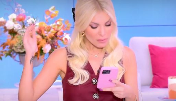 Κατερίνα Καινούργιου: «Άντε βρε νούμερο, με τους κλόουν», οι απειλές που δέχεται η παρουσιάστρια